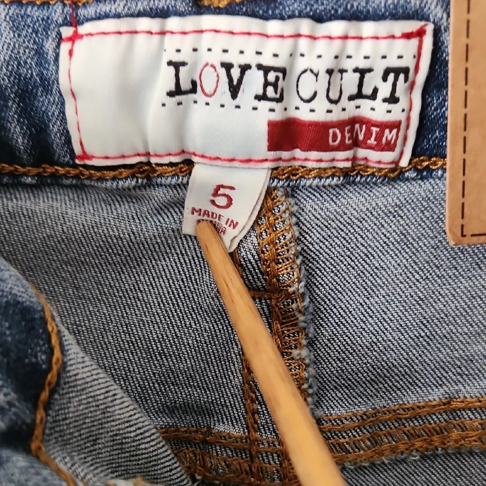 LOVE CULT DENIM Classic Blue Flare Leg High Rise Jeans  Sz 5 Y2K retro NWT - Picture 7 of 16